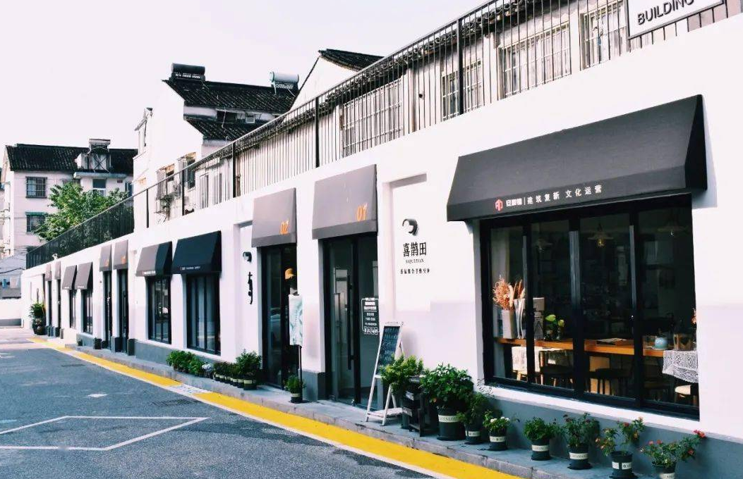 西服定制,西裝定制 姑蘇網(wǎng)紅園區(qū)西裝定制店