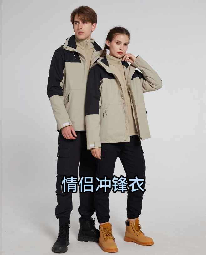 外衣：150D高彈春亞紡-100%聚酯纖維內(nèi)膽：300克雙面搖粒絨-100%聚酯纖維防水5000/透氣2000/防風(fēng)/保暖/三合一男女同款沖鋒衣登山服，奧特萊斯定制款防寒保暖情侶套裝沖鋒衣。